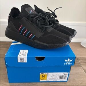 Adidas NMD_R1 V2 Black Pulse Magenta